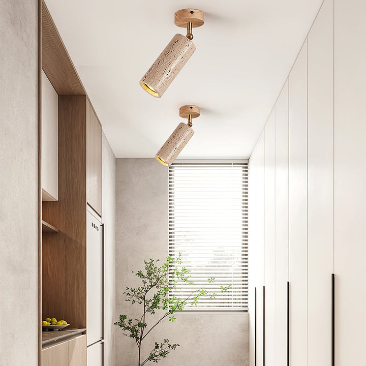 Solis Stone Spotlight