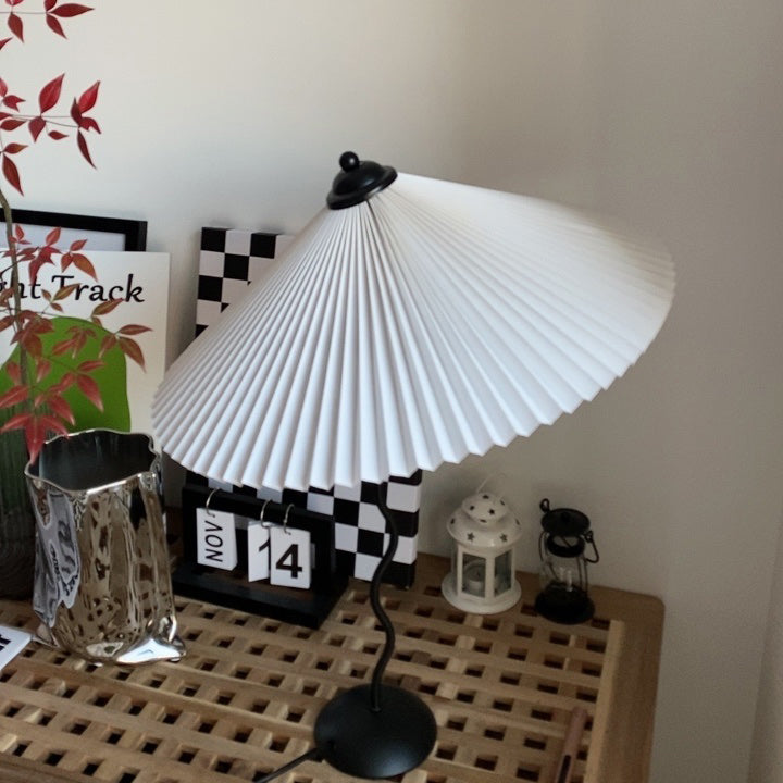 Squiggle Bordslampa