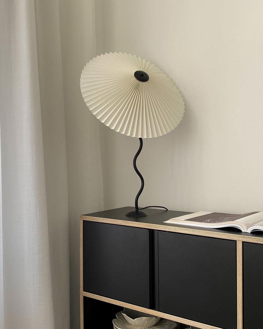 Squiggle Bordslampa