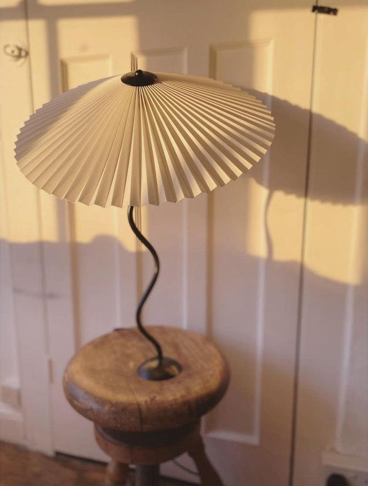 Squiggle Bordslampa