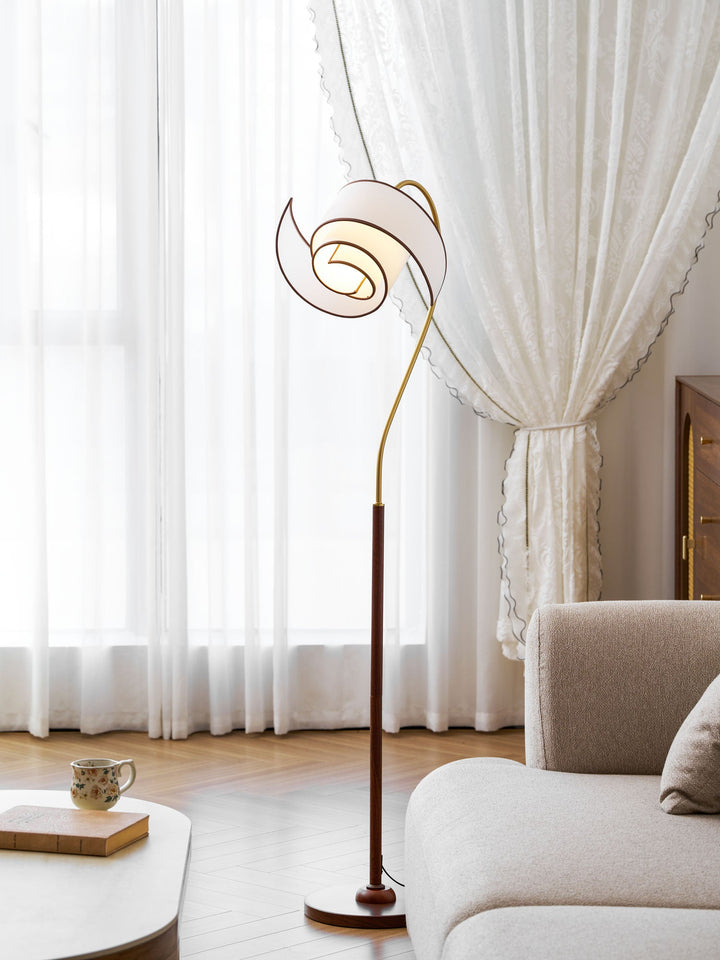 Stelmo Böjd Hals Golvlampa