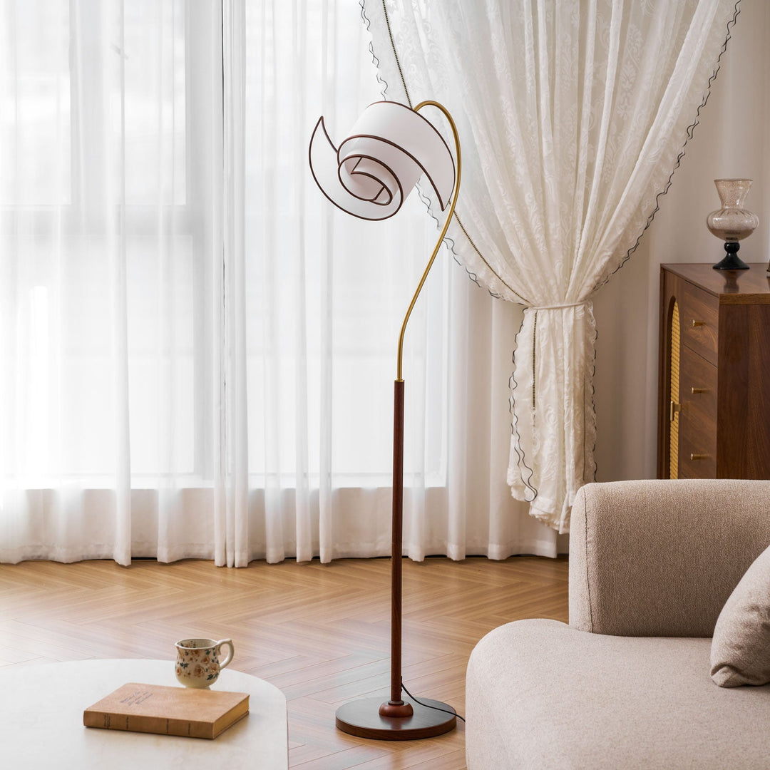 Stelmo Böjd Hals Golvlampa