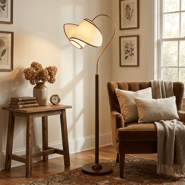 Stelmo Böjd Hals Golvlampa