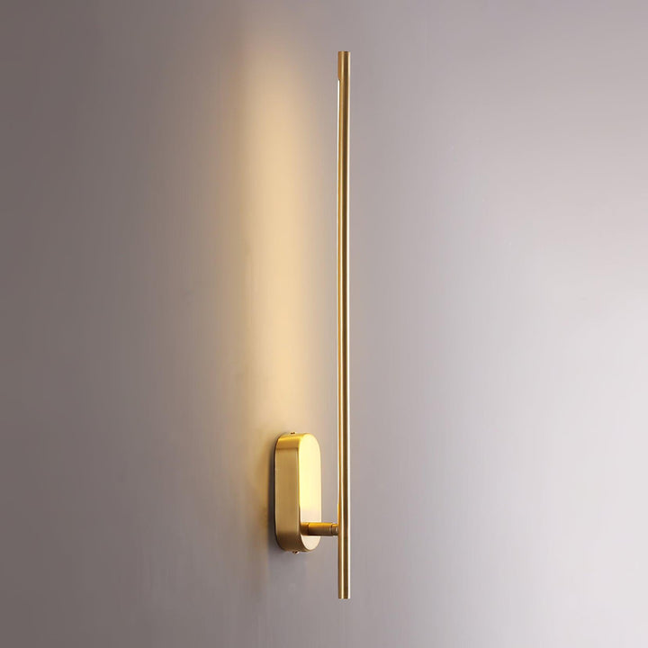 Stickformad Metallvägglampa