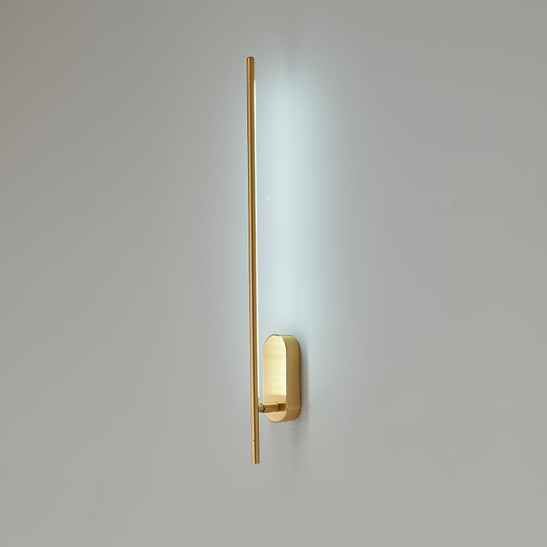Stickformad Metallvägglampa