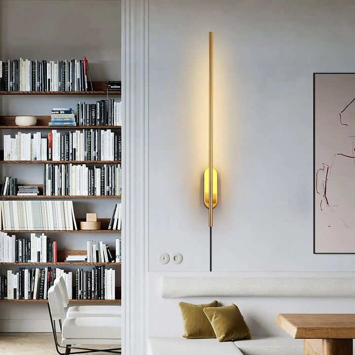 Stickformad Vägglampa med Kontakt