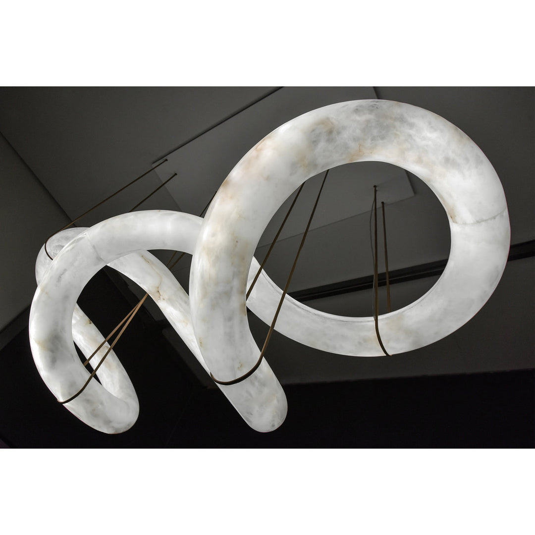 Strömlinjeformad Alabaster Pendellampa
