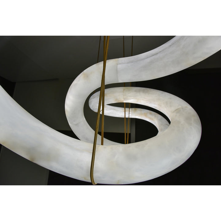 Strömlinjeformad Alabaster Pendellampa