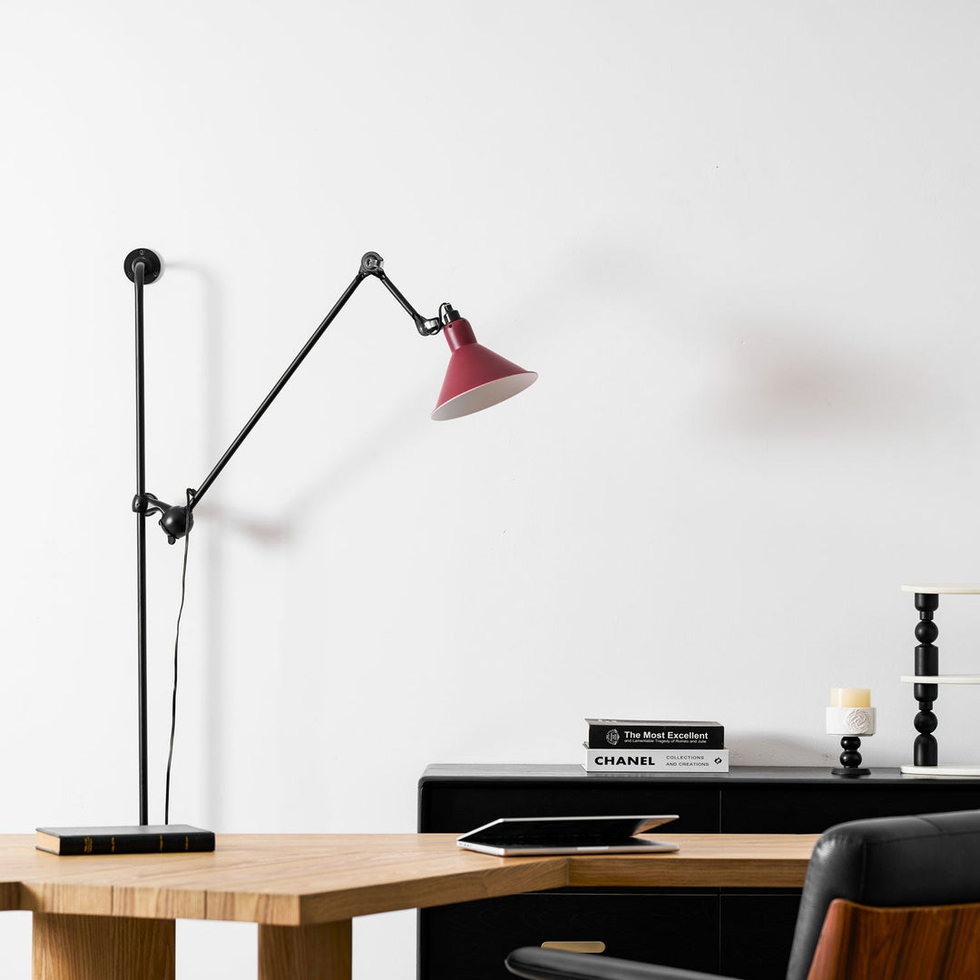 Stödram Rocker Vägglampa