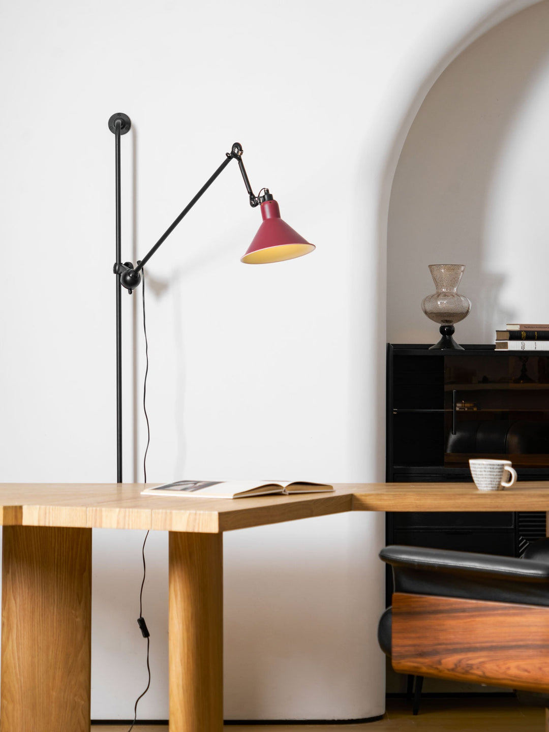 Stödram Rocker Vägglampa