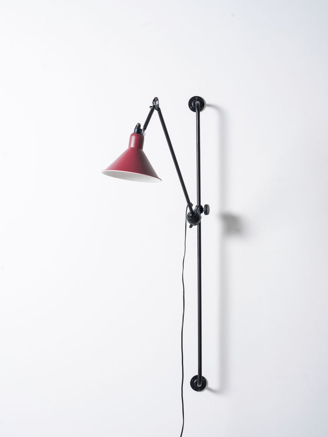 Stödram Rocker Vägglampa