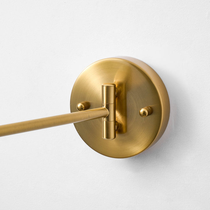 Svängarm Vägglampa