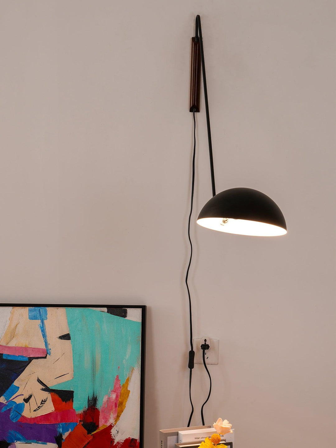 Swing Dome Vägglampa