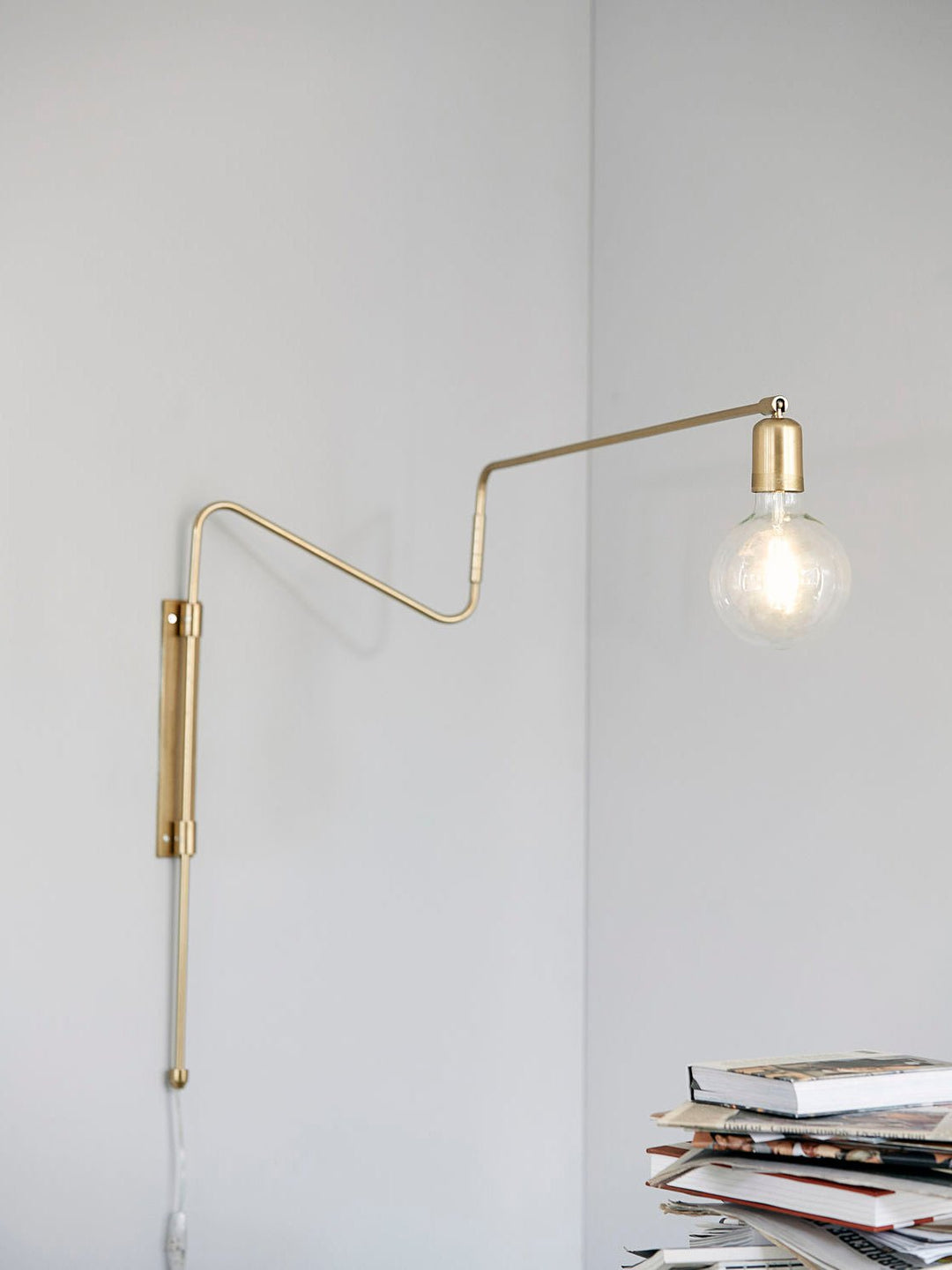Svängande Vägglampa