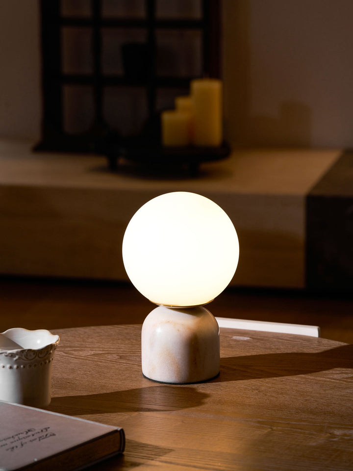 Sylas Marmor Bordslampa