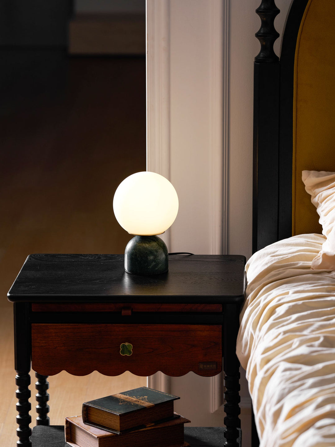 Sylas Marmor Bordslampa