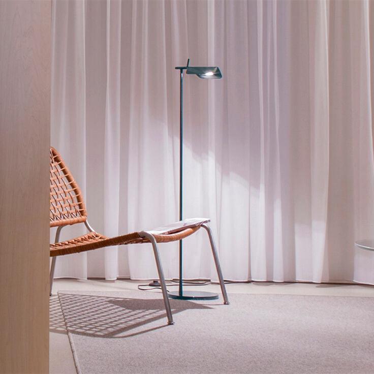 Pivot Ease Golvlampa