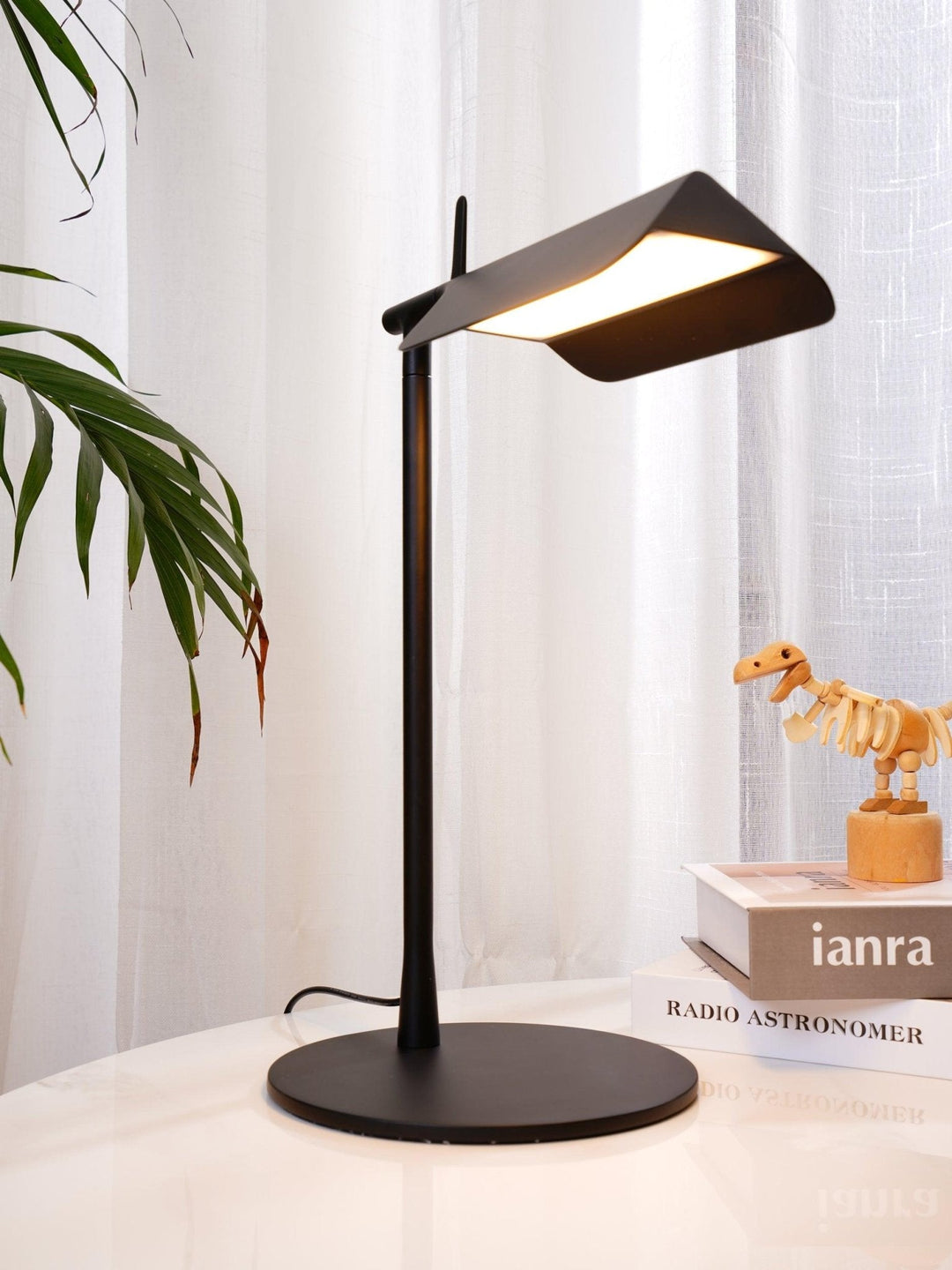 Pivot Ease Bordslampa