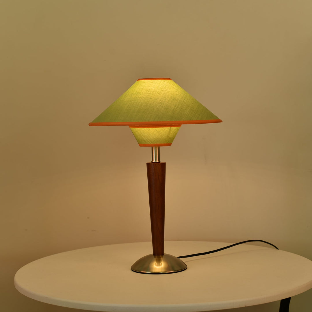 Talonwood Bordslampa