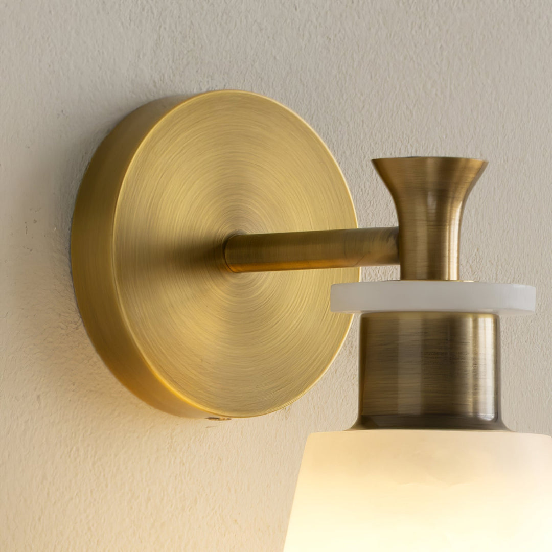 Taperad Alabaster Vägglampa