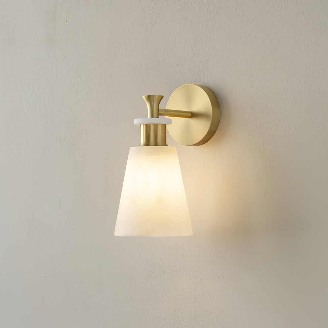 Taperad Alabaster Vägglampa