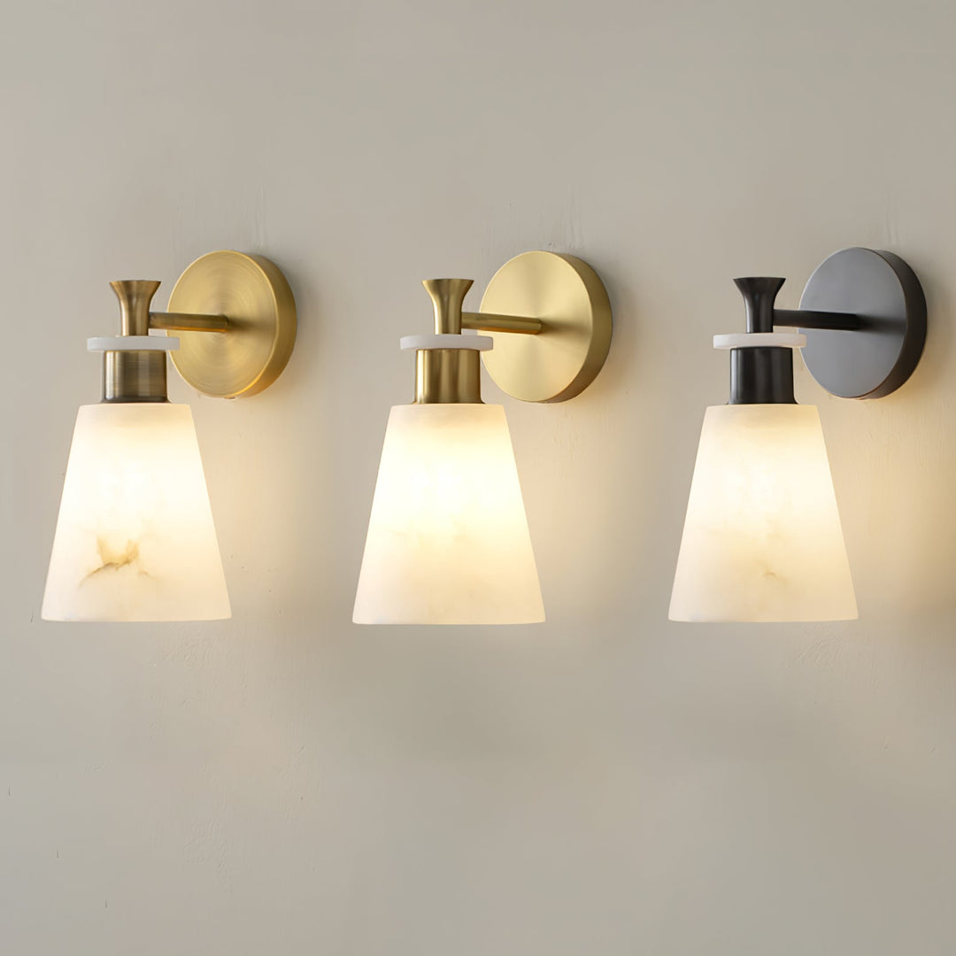 Taperad Alabaster Vägglampa