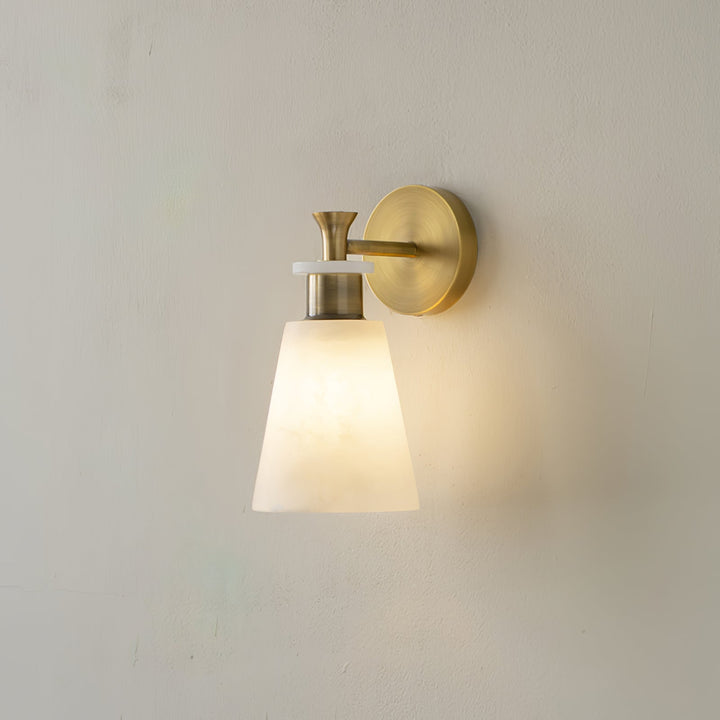Taperad Alabaster Vägglampa
