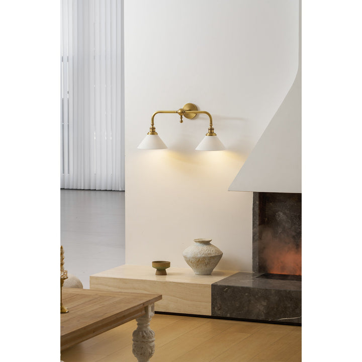 Bridgemont Vägglampa