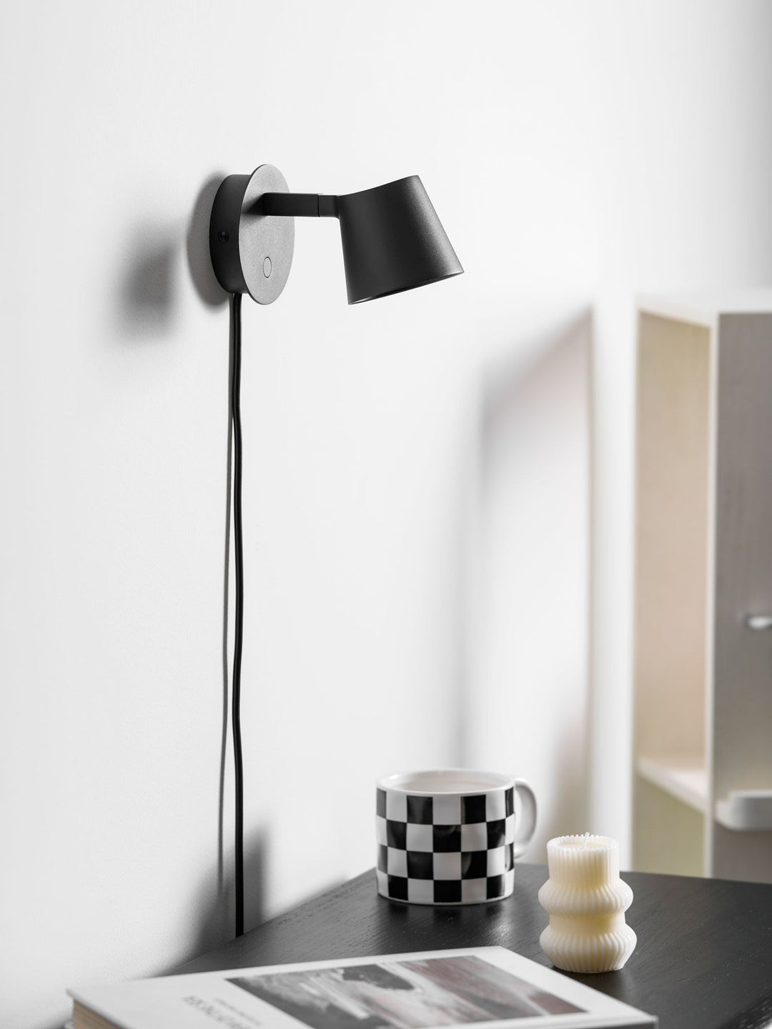 Tip Plug-In Vägglampa