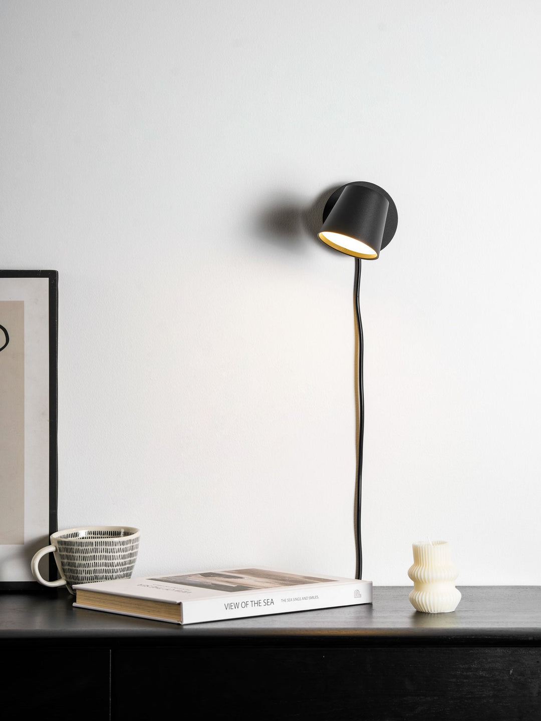Tip Plug-In Vägglampa
