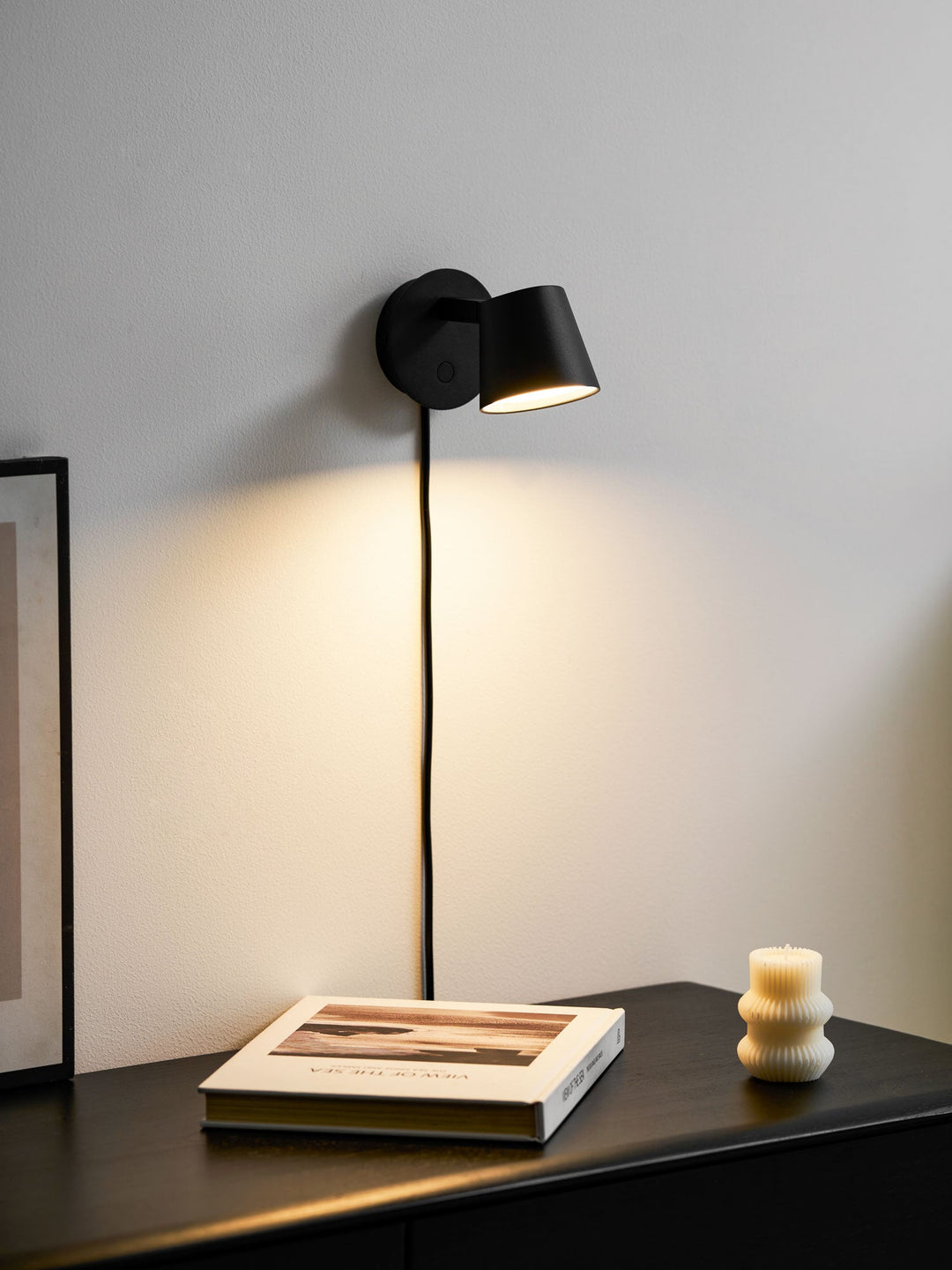 Tip Plug-In Vägglampa