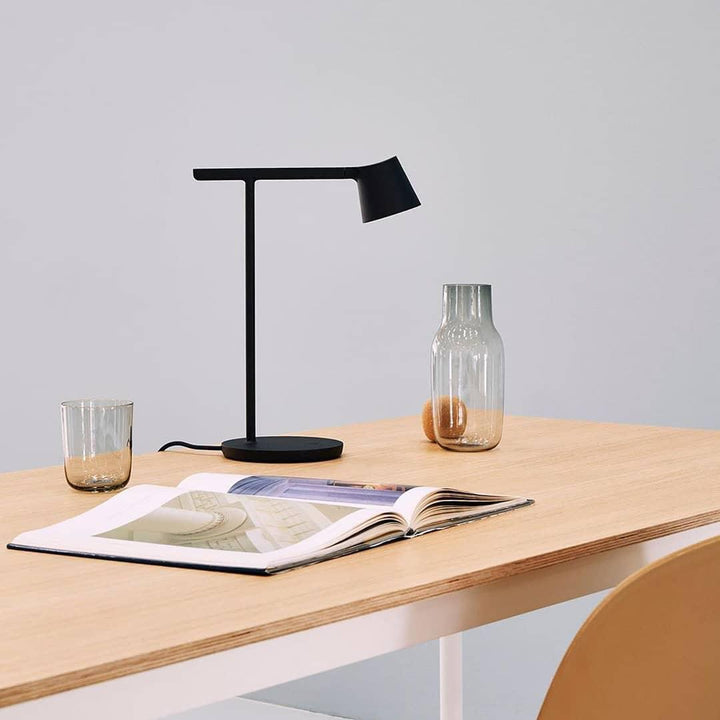Kärna Bordslampa