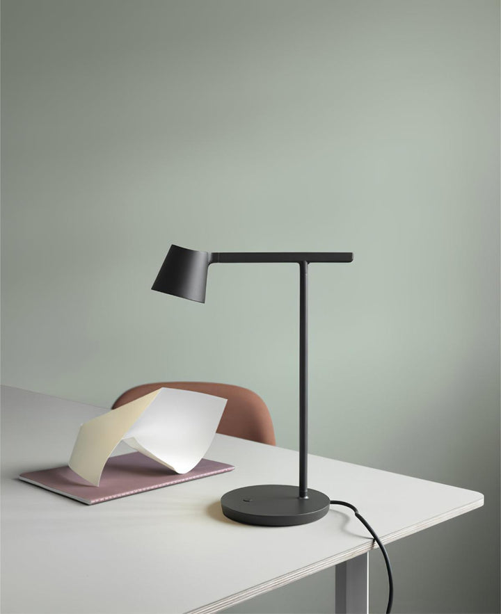 Kärna Bordslampa