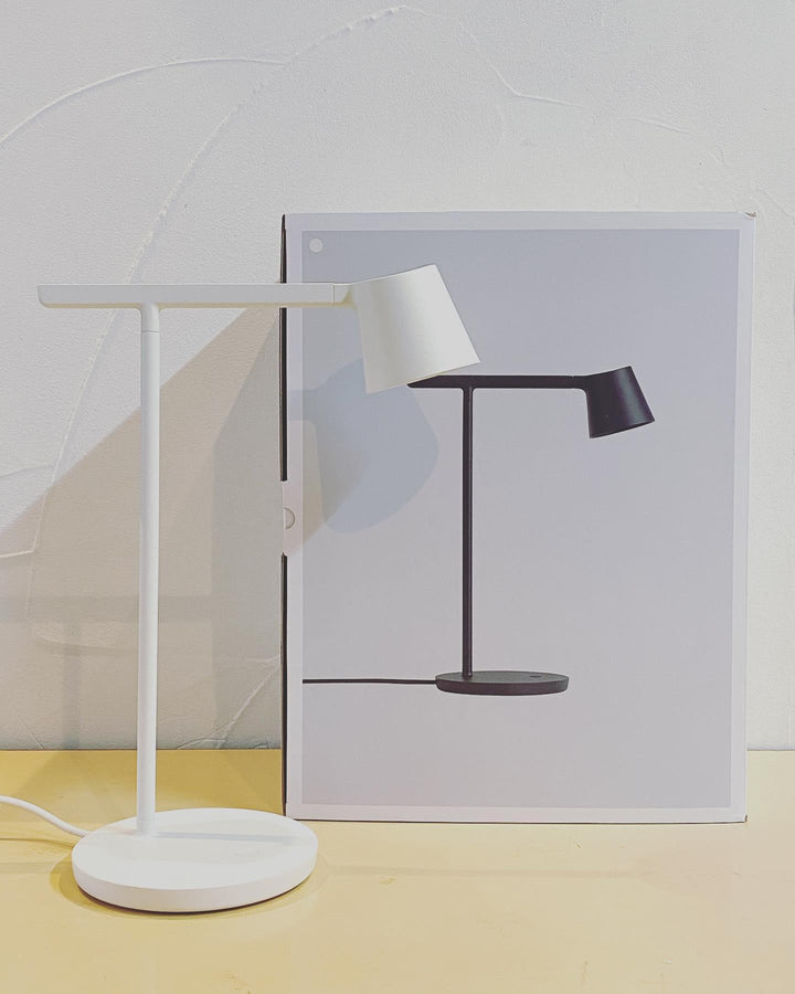 Kärna Bordslampa