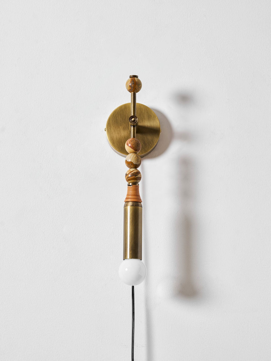 Toam Plug-in Vägglampa