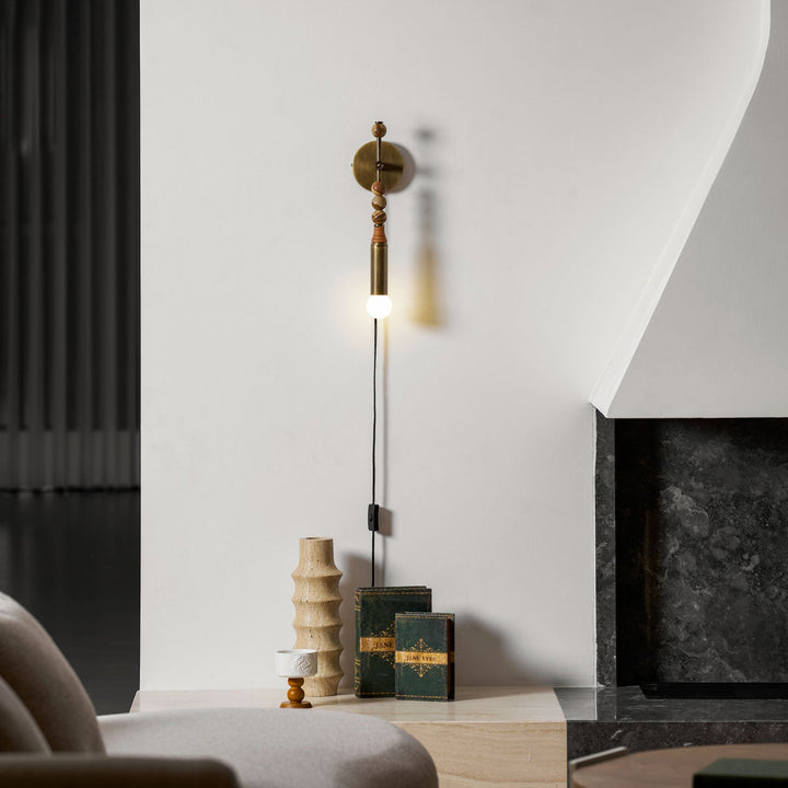Toam Plug-in Vägglampa