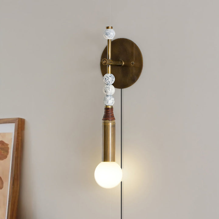 Toam Plug-in Vägglampa
