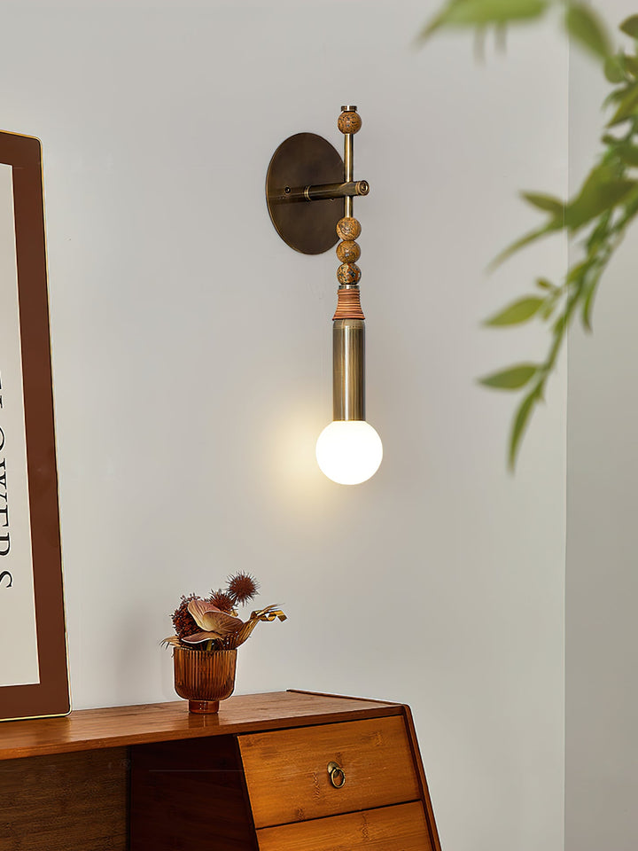 Toam Vägglampa