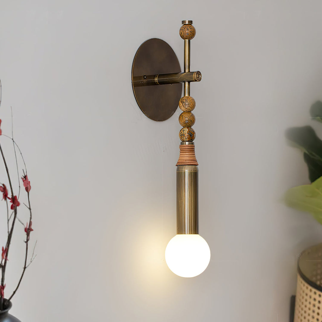 Toam Vägglampa
