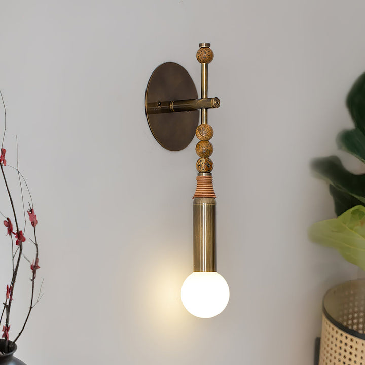 Toam Vägglampa