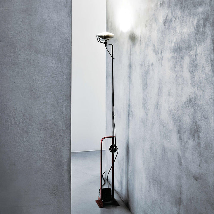 Toio Golvlampa