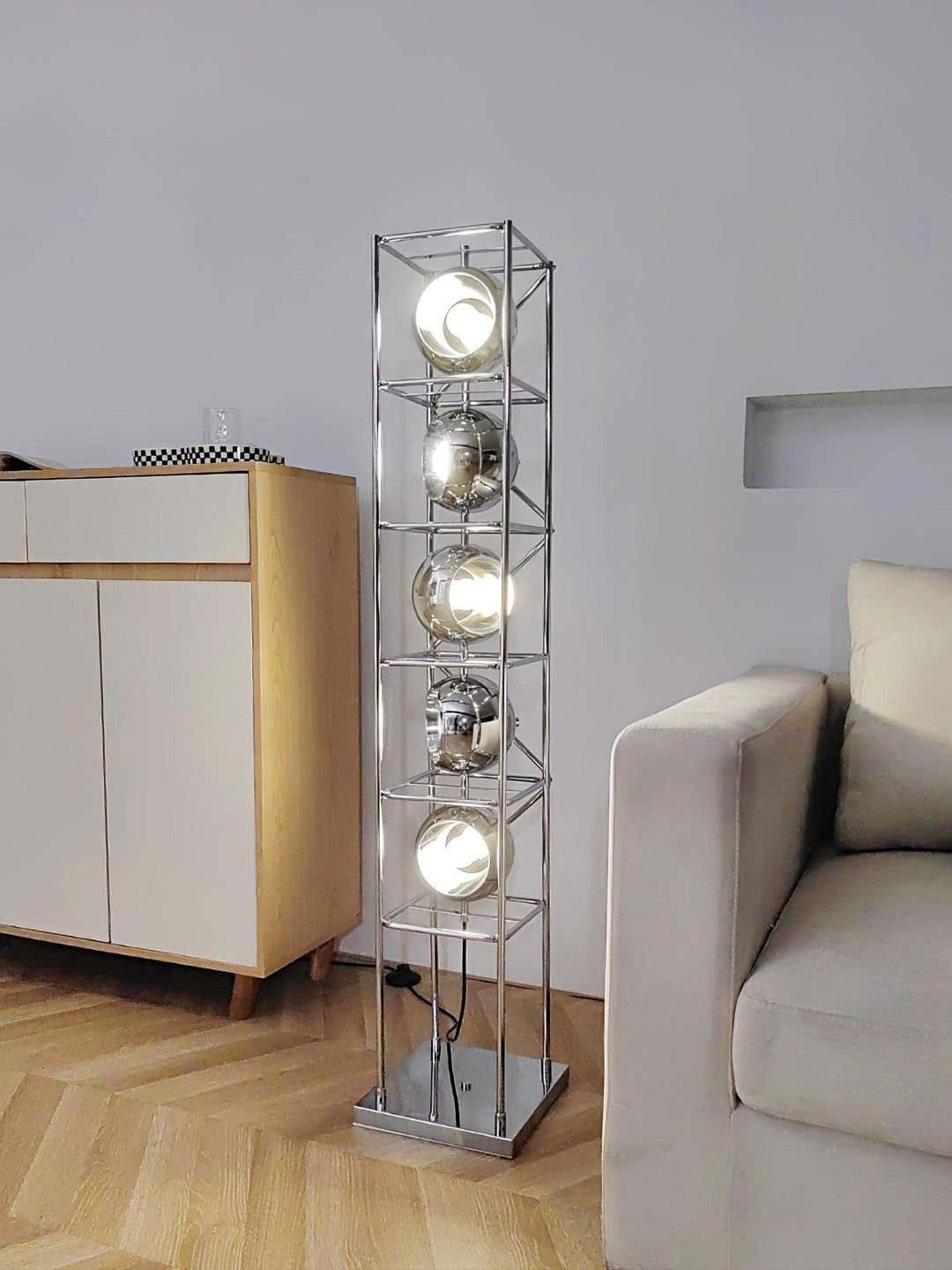 Tower of Spheres Golvlampa