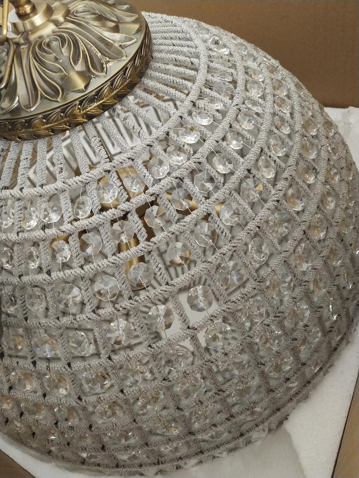 Traditionell Guld Glob Kandelaber