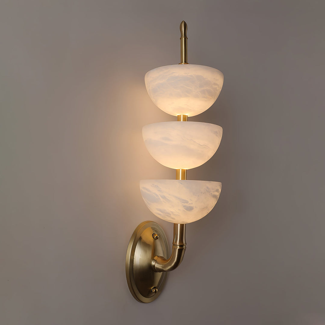 Triple Alabaster Vägglampa