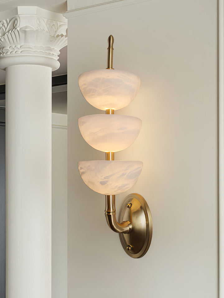Triple Alabaster Vägglampa