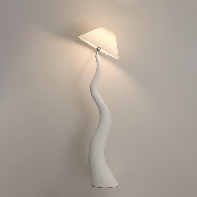 Vridna Plisserad Golvlampa