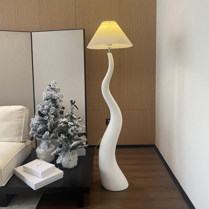 Vridna Plisserad Golvlampa