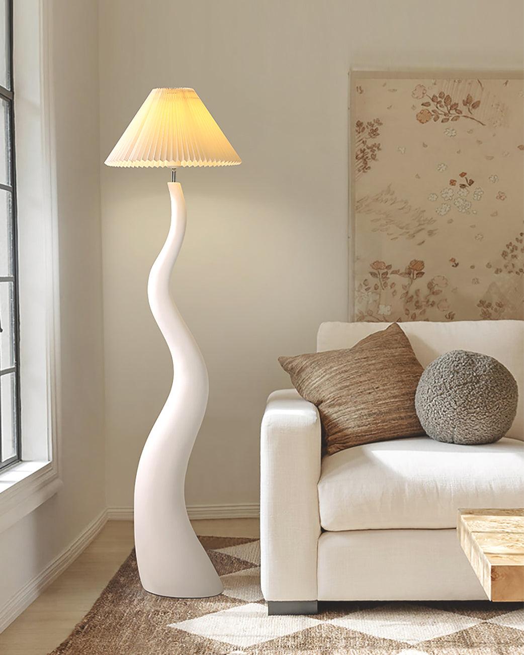 Vridna Plisserad Golvlampa