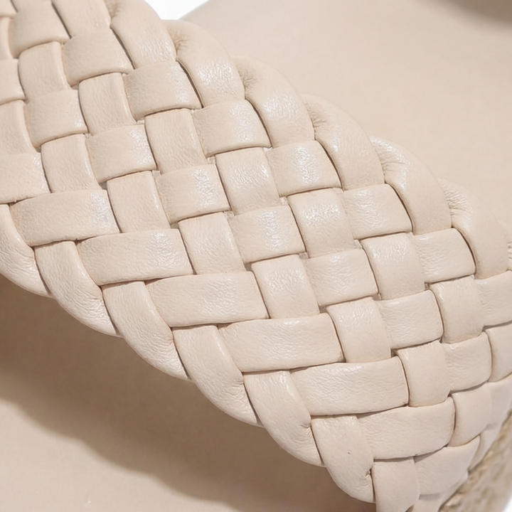 Solara – Sandaler på plattform z plecionką