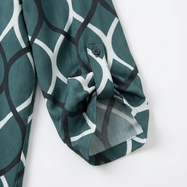 Nora – Blus dam z urringning w v-ringning i nadrukiem